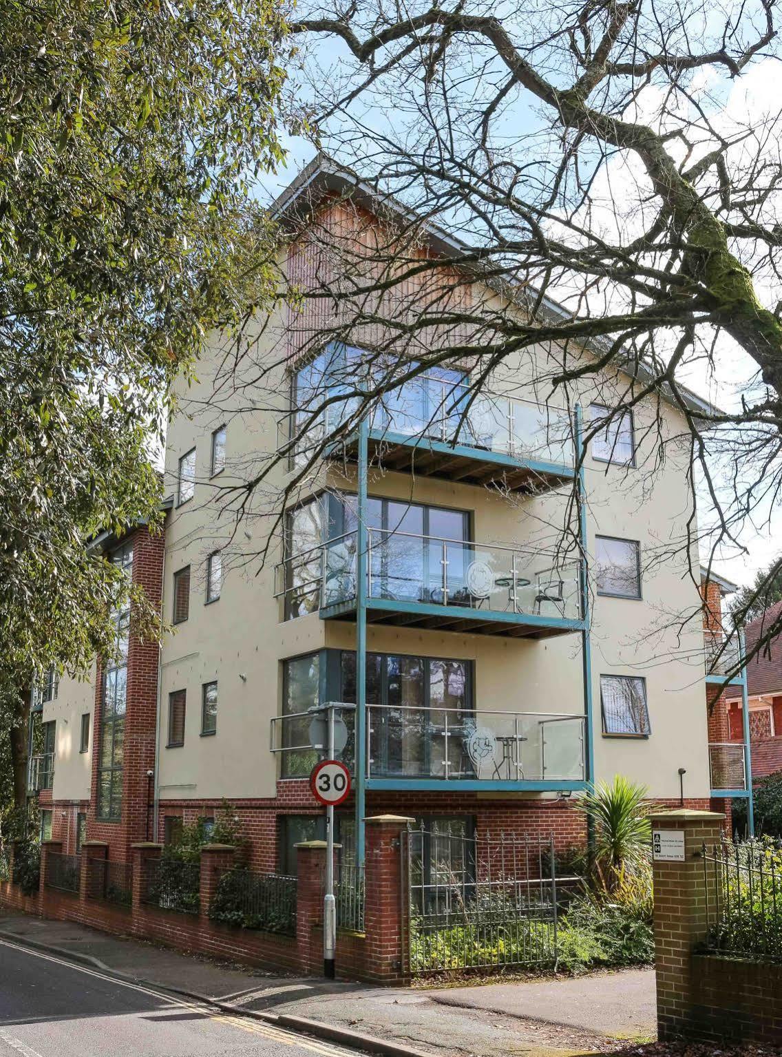 Southampton Serviced Apartments Esterno foto