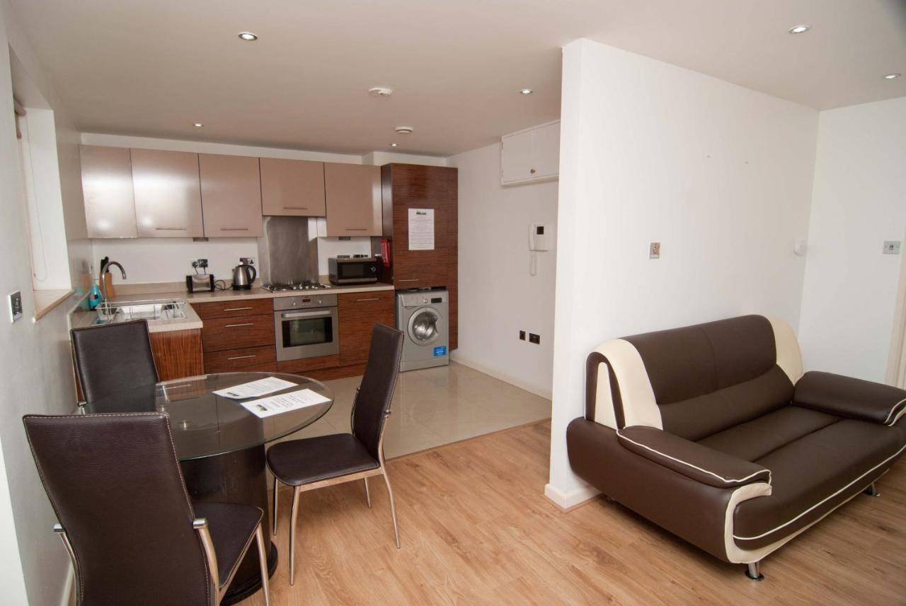 Southampton Serviced Apartments Esterno foto